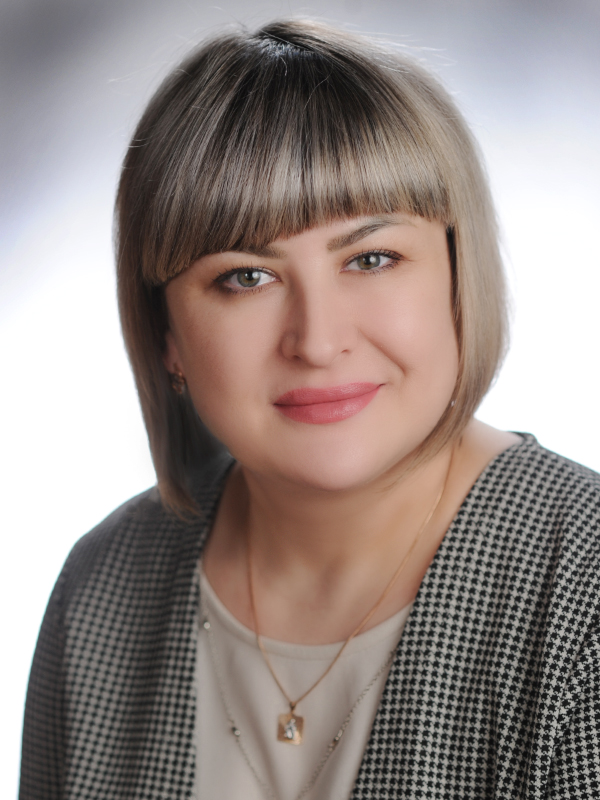 Самигуллина Оксана Фарадиловна.